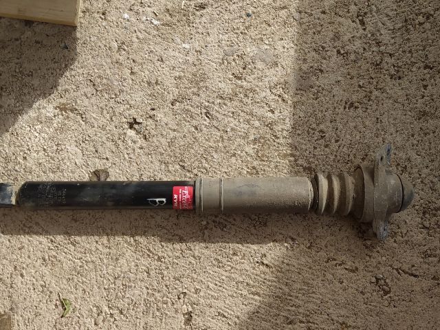 bontott VW TOURAN Bal hátsó Lengéscsillapító