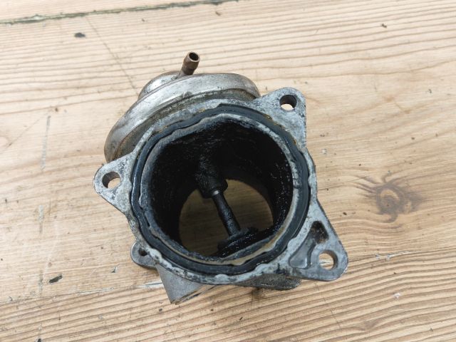 bontott VW TOURAN EGR / AGR Szelep