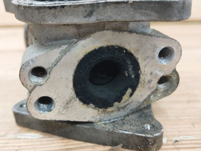 bontott VW TOURAN EGR / AGR Szelep