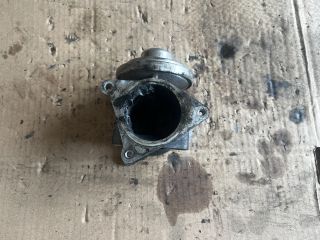 bontott VW TOURAN EGR / AGR Szelep