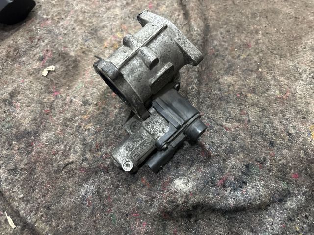 bontott VW TOURAN EGR / AGR Szelep