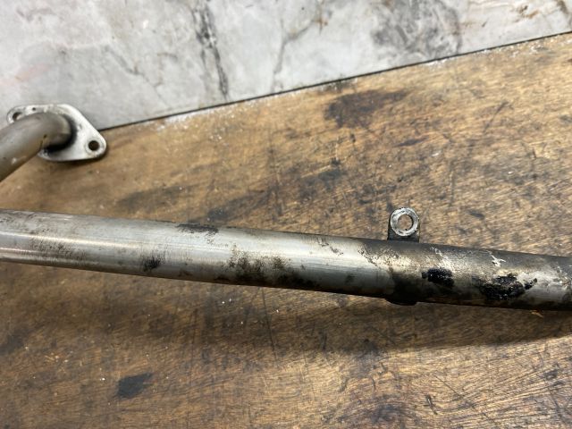 bontott VW TOURAN EGR Hűtő Cső