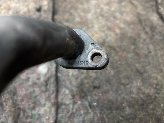 bontott VW TOURAN EGR Hűtő Cső