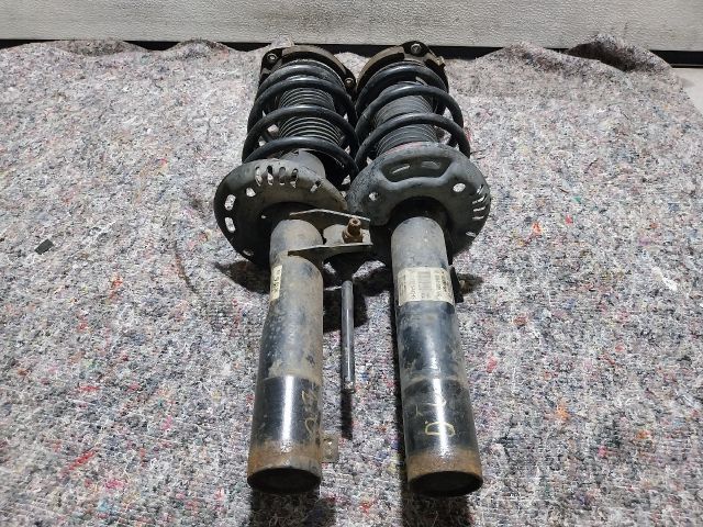 bontott VW TOURAN Első Lengéscsillapító Pár