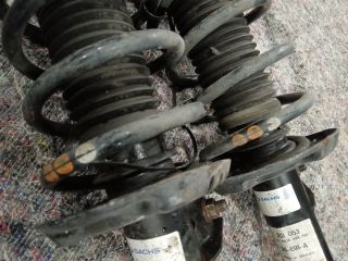 bontott VW TOURAN Első Lengéscsillapító Pár