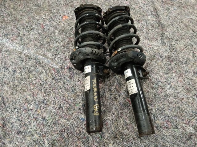 bontott VW TOURAN Első Lengéscsillapító Pár