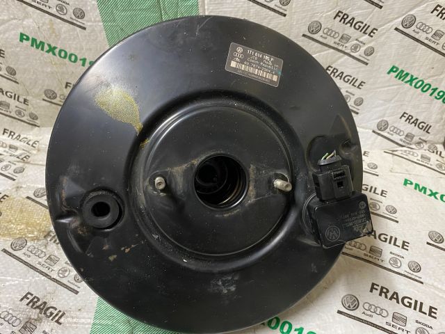 bontott VW TOURAN Fékrásegítő