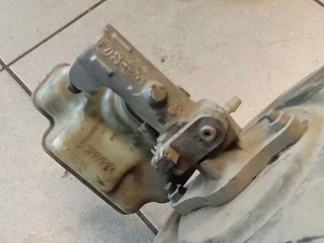 bontott VW TOURAN Fékrásegítő