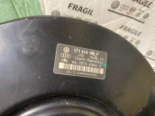 bontott VW TOURAN Fékrásegítő