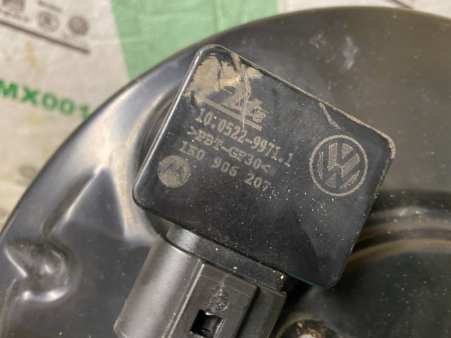 bontott VW TOURAN Fékrásegítő