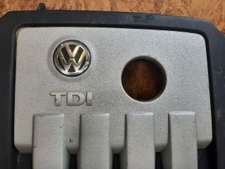 bontott VW TOURAN Felső Motorburkolat