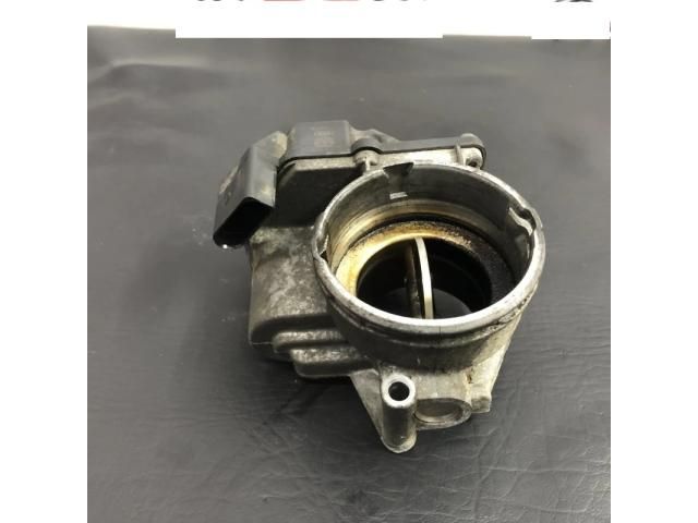 bontott VW TOURAN Fojtószelep (Elektromos)