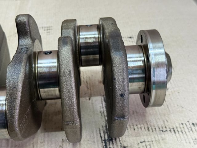 bontott VW TOURAN Főtengely (Magában)