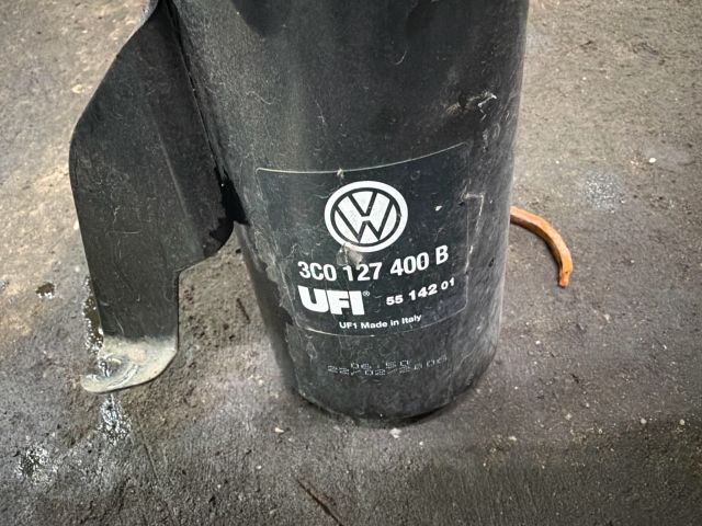 bontott VW TOURAN Gázolajszűrő Ház