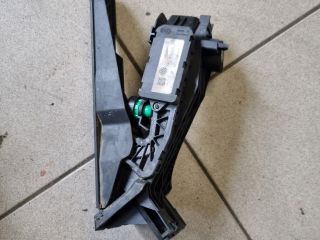 bontott VW TOURAN Gázpedál (Elektromos)