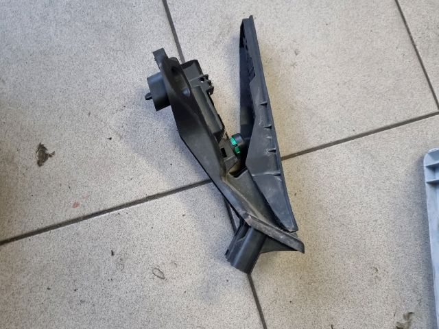 bontott VW TOURAN Gázpedál (Elektromos)