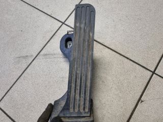 bontott VW TOURAN Gázpedál (Elektromos)