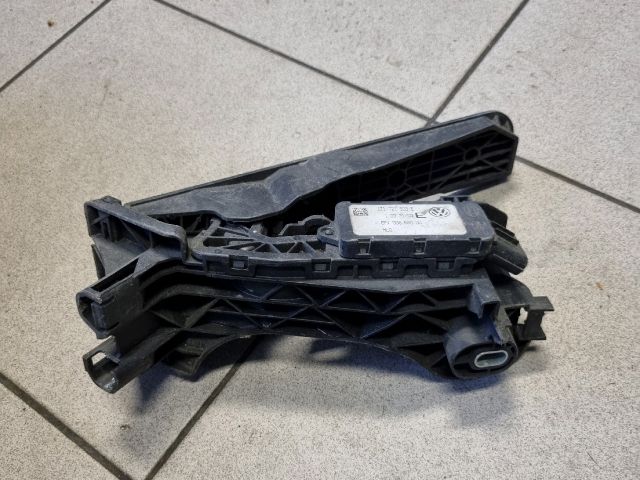 bontott VW TOURAN Gázpedál (Elektromos)