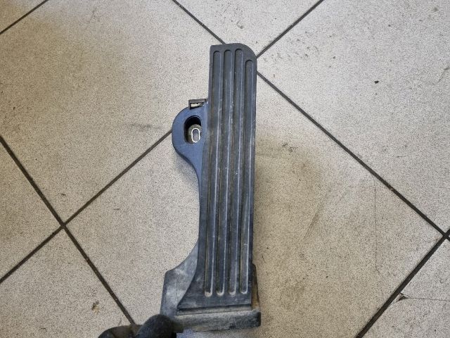 bontott VW TOURAN Gázpedál (Elektromos)
