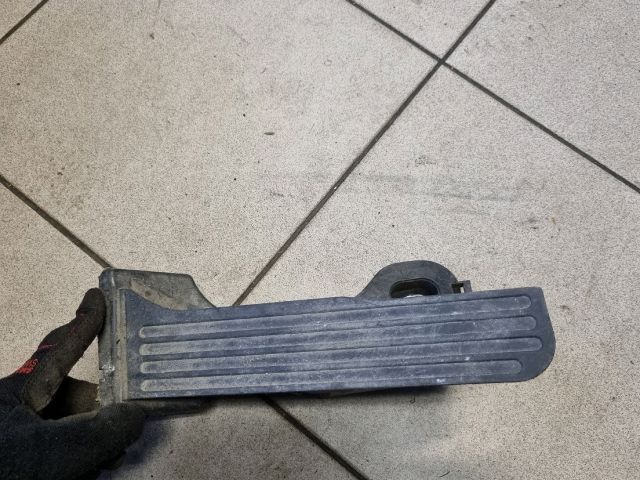 bontott VW TOURAN Gázpedál (Elektromos)
