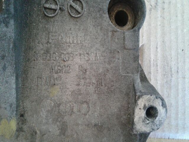 bontott VW TOURAN Generátor Tartó Bak