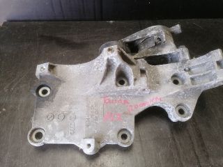 bontott VW TOURAN Generátor Tartó Bak