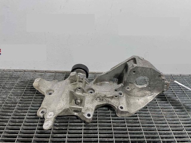 bontott VW TOURAN Generátor Tartó Bak