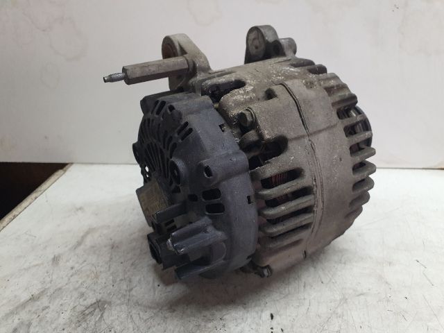 bontott VW TOURAN Generátor