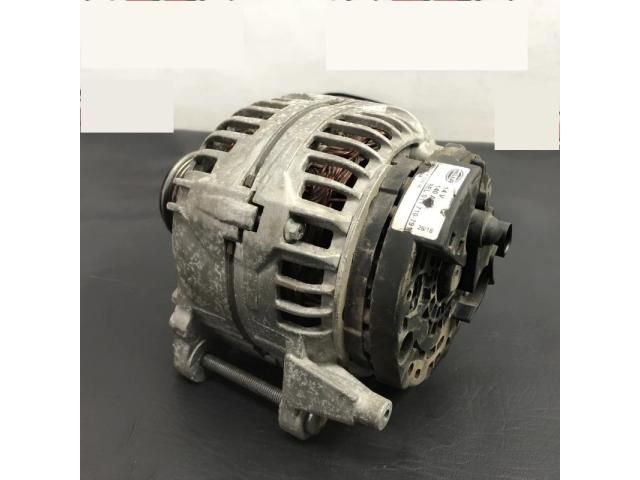 bontott VW TOURAN Generátor