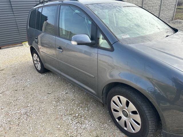 bontott VW TOURAN Homlokfal (Üres lemez)