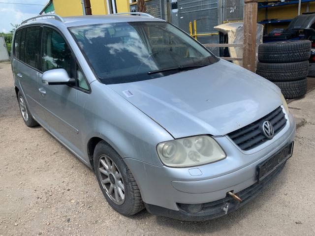 bontott VW TOURAN Homlokfal (Üres lemez)