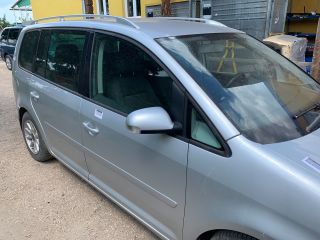 bontott VW TOURAN Homlokfal (Üres lemez)