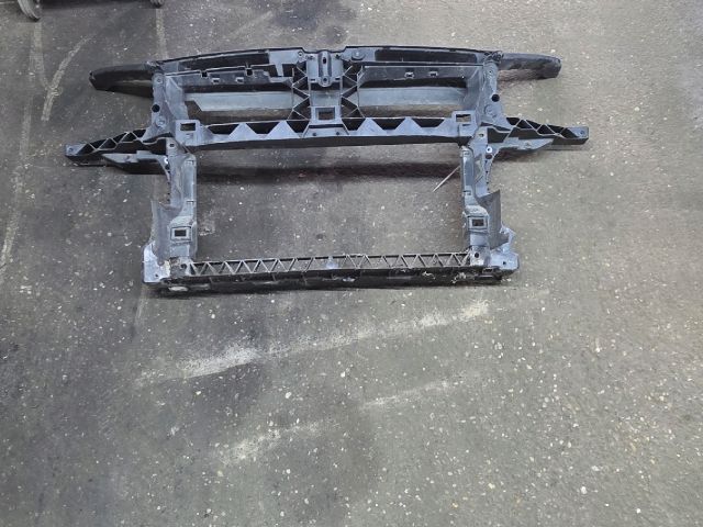 bontott VW TOURAN Homlokfal (Üres lemez)