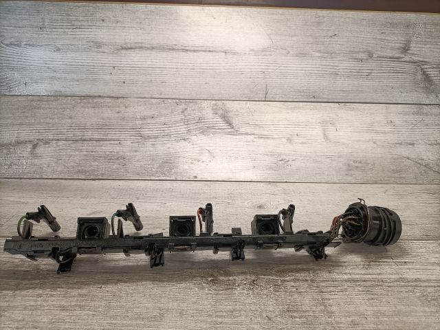 bontott VW TOURAN Injektor Kábelköteg