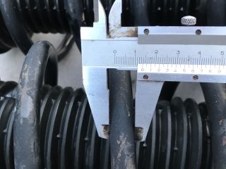 bontott VW TOURAN Jobb első Gólyaláb (Lengécsillapító, Rugó)