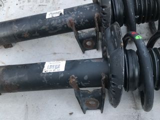 bontott VW TOURAN Jobb első Gólyaláb (Lengécsillapító, Rugó)