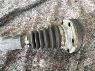 bontott VW TOURAN Jobb Féltengely