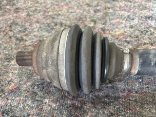 bontott VW TOURAN Jobb Féltengely