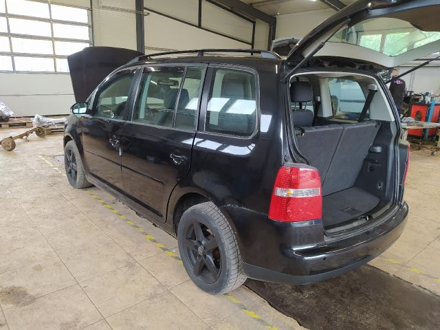 bontott VW TOURAN Jobb hátsó Rugó