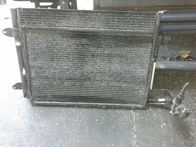 bontott VW TOURAN Klímahűtő Radiátor