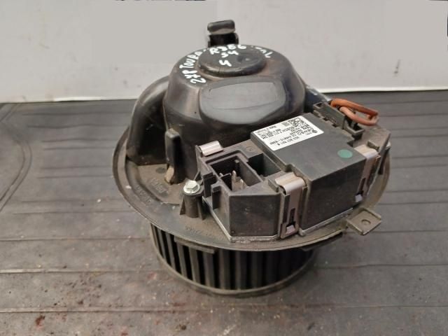 bontott VW TOURAN Klímahűtő Ventilátor