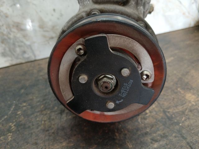 bontott VW TOURAN Klímakompresszor