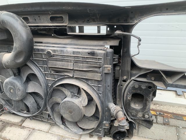 bontott VW TOURAN Komplett Homlokfal (Részeivel)