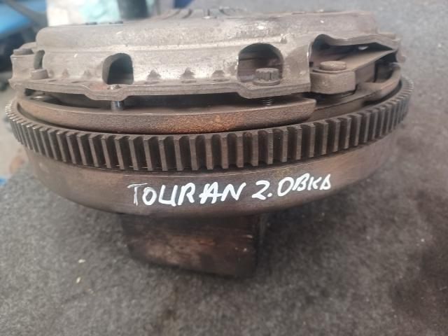 bontott VW TOURAN Kuplung Szett (Szerkezet, Tárcsa)