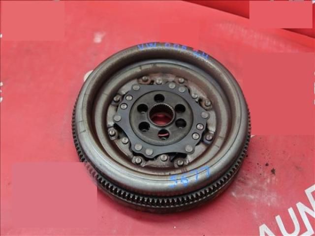 bontott VW TOURAN Kuplung Szett (Szerkezet, Tárcsa)