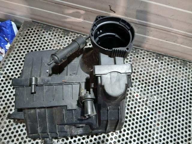 bontott VW TOURAN Légszűrő Ház