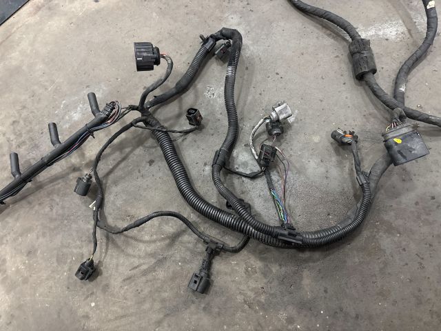 bontott VW TOURAN Motor Kábelköteg