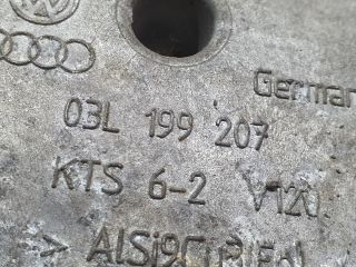 bontott VW TOURAN Motor Tartó Bak (Fém)