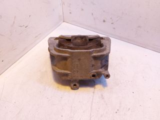 bontott VW TOURAN Motor Tartó Bak (Fém)