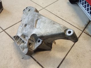bontott VW TOURAN Motor Tartó Bak (Pozíciófüggetlen)